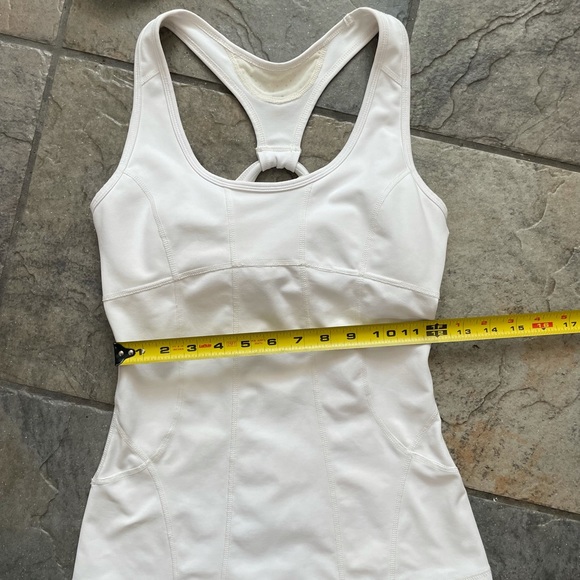 ZELLA HOLD YOU IN SLIMMING CUT OUT LOOP BACK DETAIL  WORKOUT/YOGA TOP - Picture 8 of 13